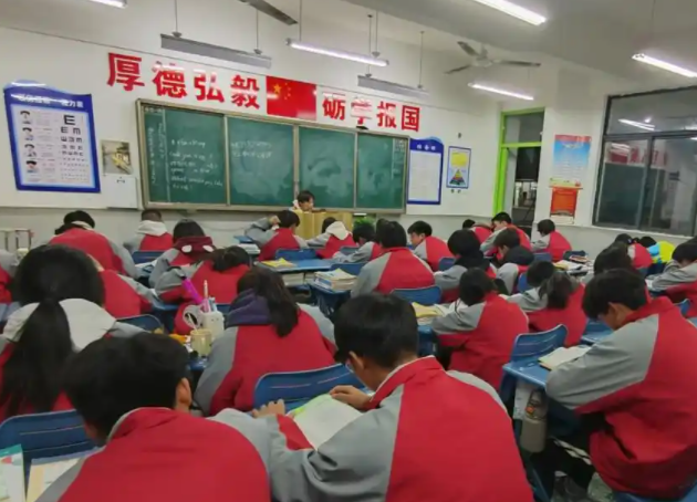 一切为学生的终身发展负责才